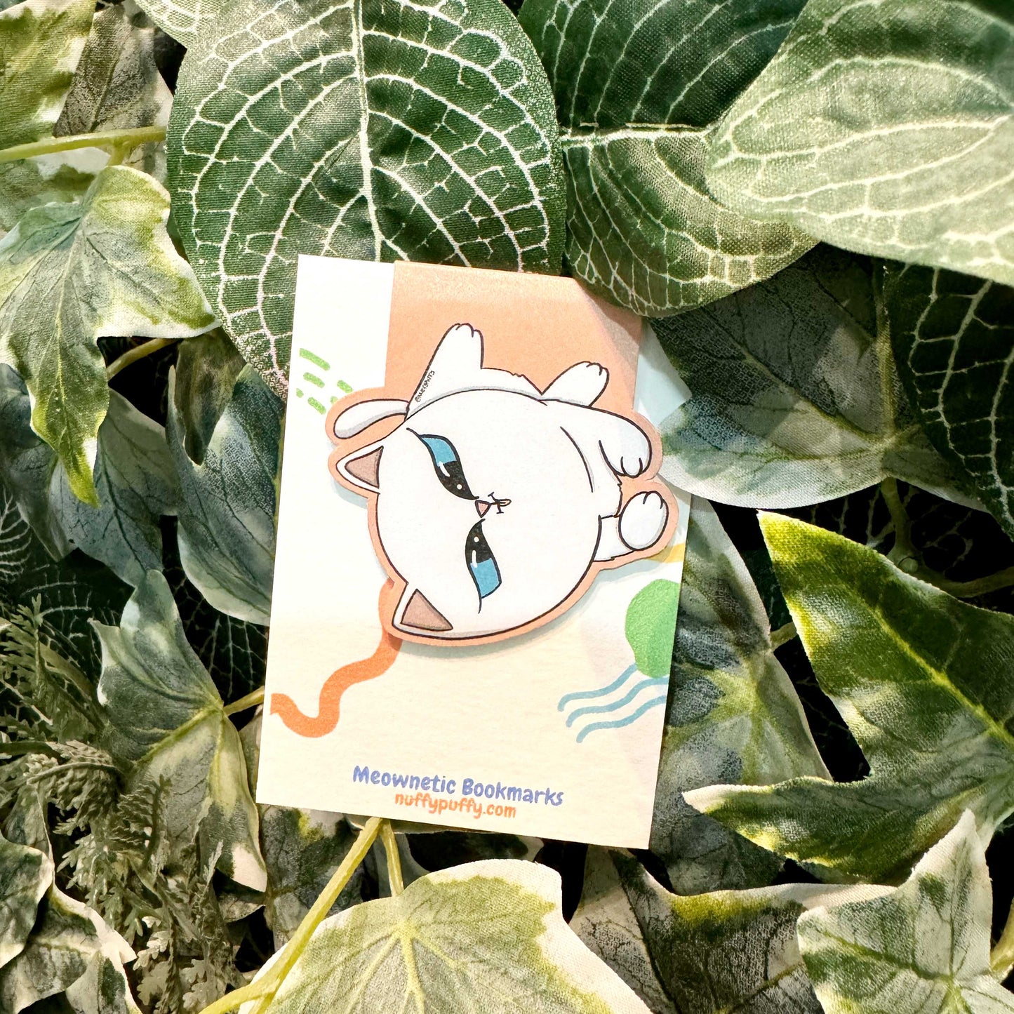Magnetic Bookmark - White